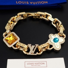 Louis Vuitton Necklaces